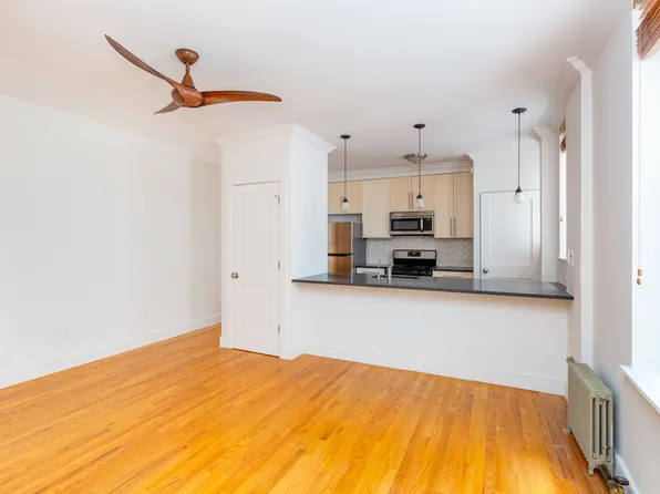 42 West 120th Street image 3 of 10