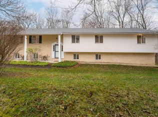 237 Poplar Dr, Morgantown, WV 26505