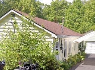 340 Broadway St, Amherst, OH 44001