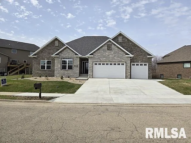 11227 N Stone Creek Dr photo 1
