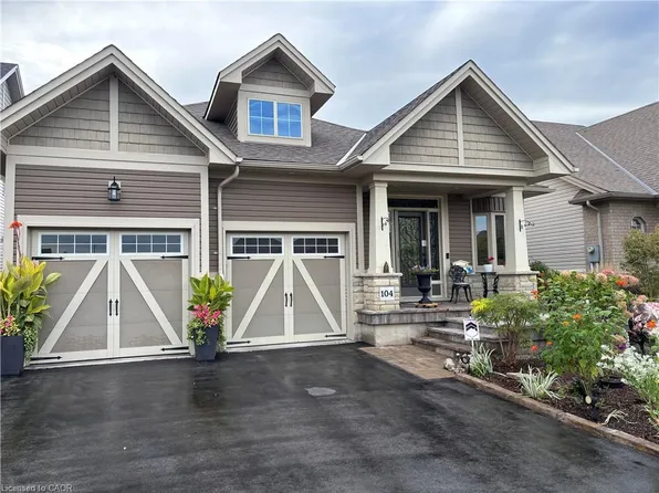 104 Anastasia Blvd, West Lincoln, ON L0R 2A0