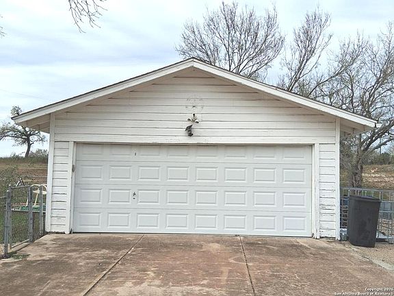 5th image of 7431 & 7433 Real Road