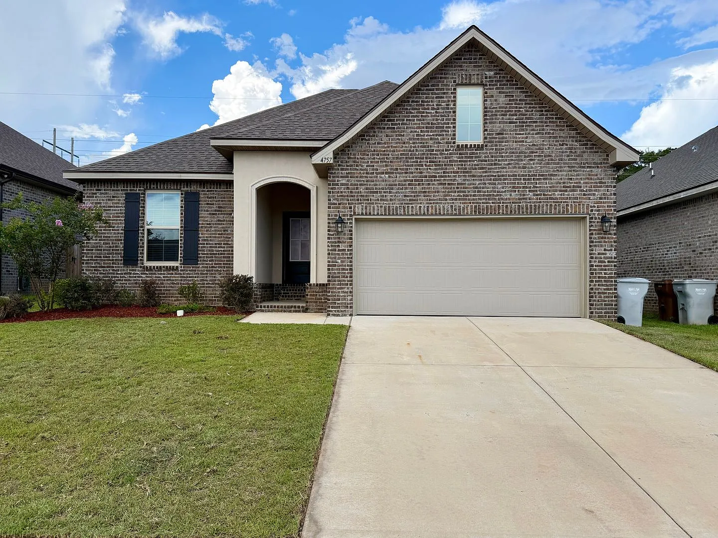 Spacious 3-Bedroom Home — Photo 1