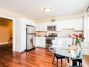 4 bed, 9999 sqft, $5,800 — Photo 4