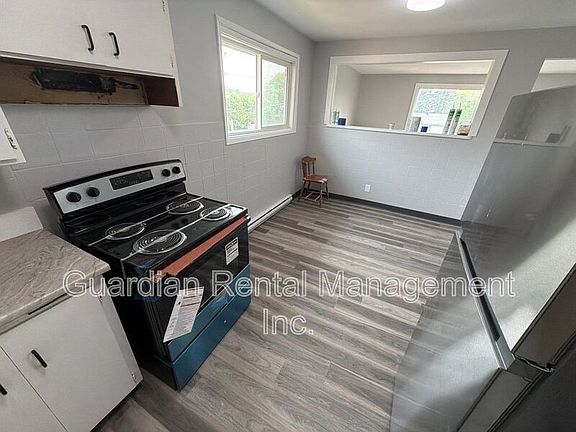 5th image of 140 Frederica St E Unit 3