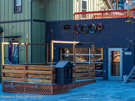 5th image of 1002 Cooper Ave
