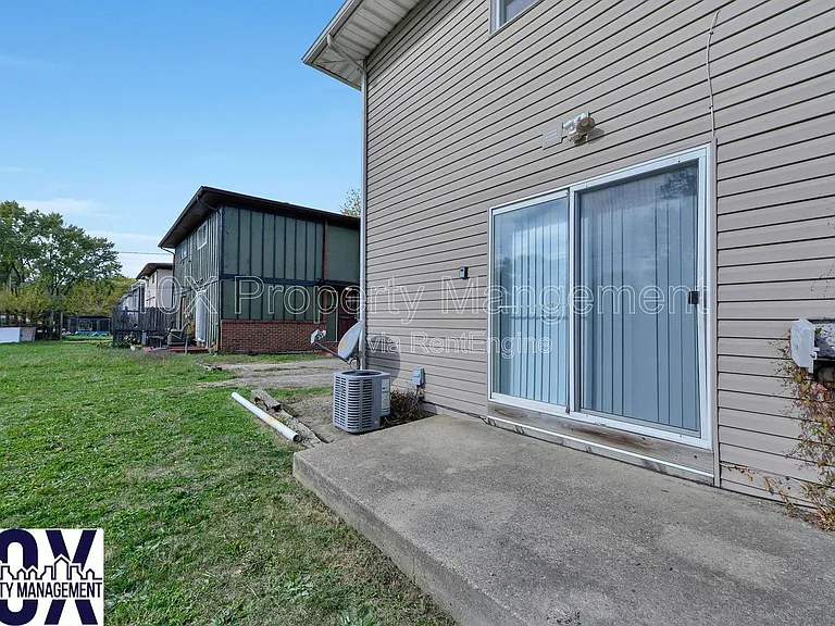 3071 Rotunda Ct S — Photo 26