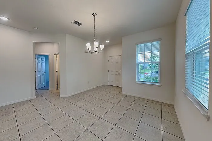 1427 Flatwood St — Photo 5