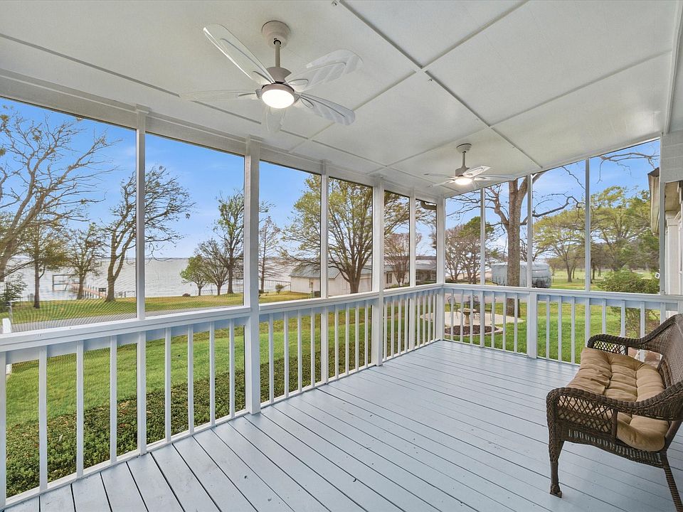 1st image of 10165 Northlake Cir