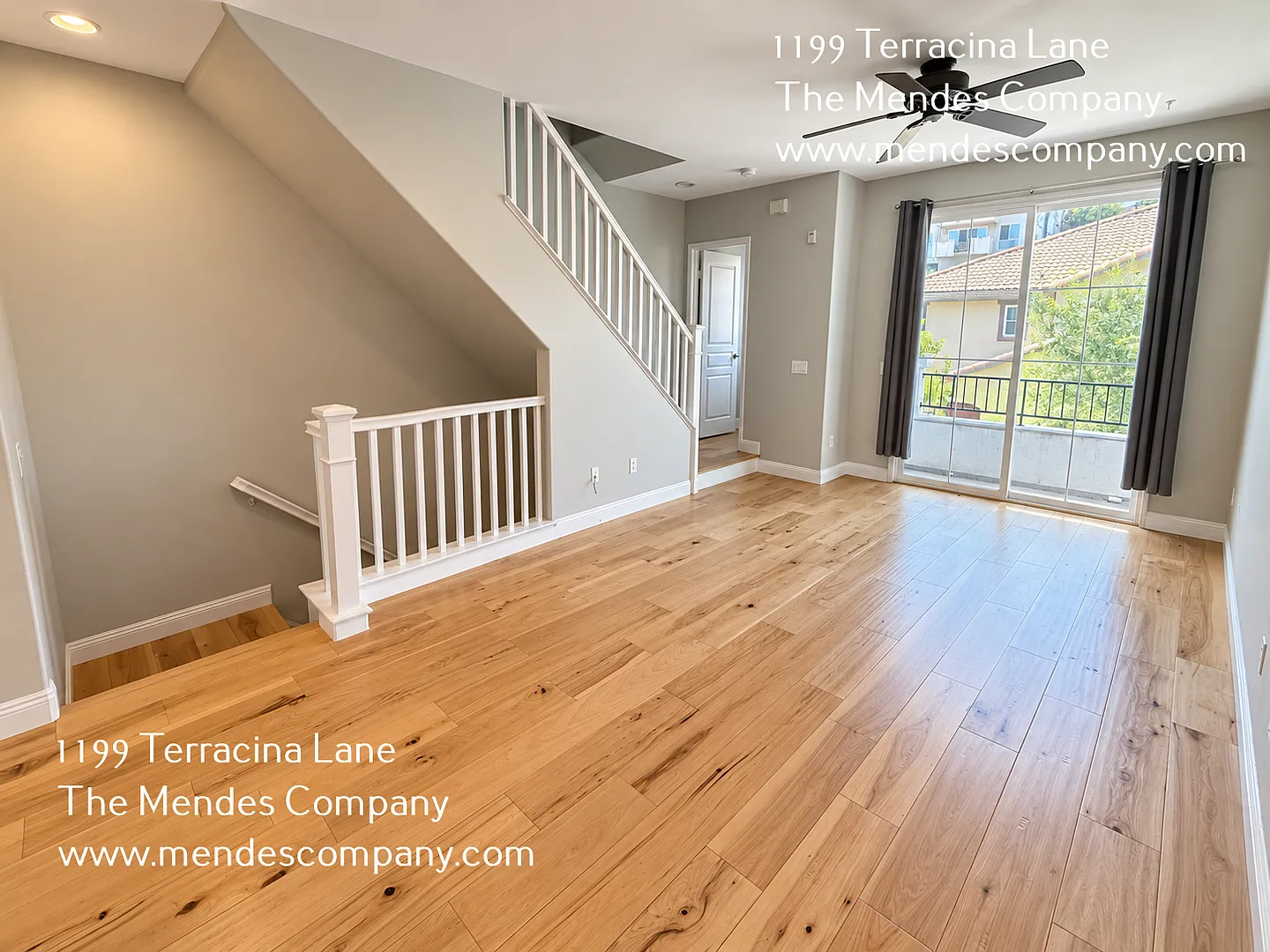 Updated 2BD/2.5BA Middletown Townhome with Garage, Central A/C & In-Unit Laundry! — Photo 3