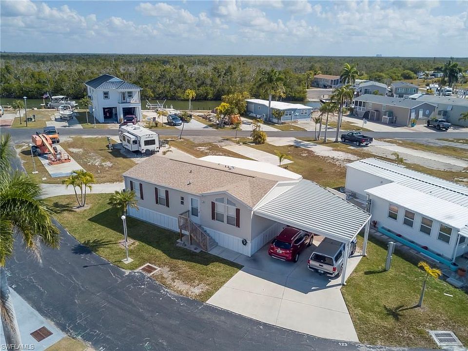 1st image of 123 Cortez WAY
