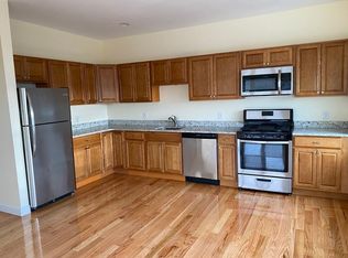 140 Union St SUITE 402, Lynn, MA 01902