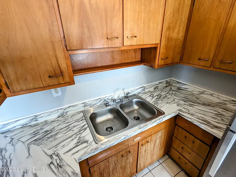 3523 Georgetown Pl #3 — Photo 8