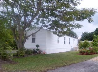 4802 23rd Place North, West Palm Beach, FL 33417