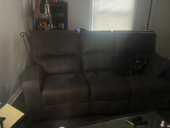 4th image of 168 Henderson Ave