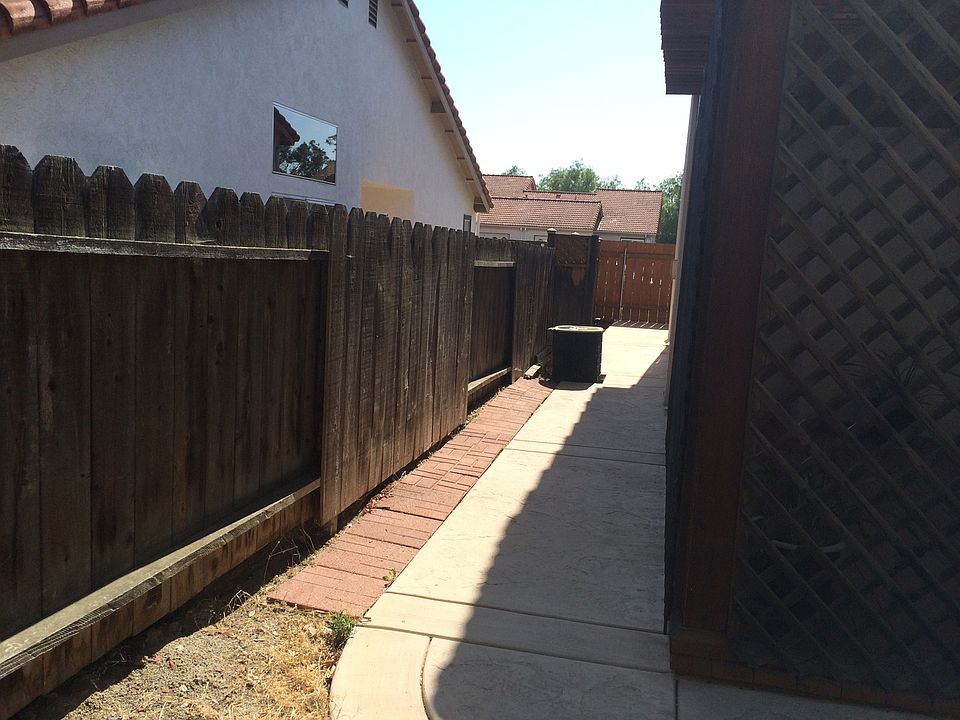 2nd image of 2161 Warwood Ct