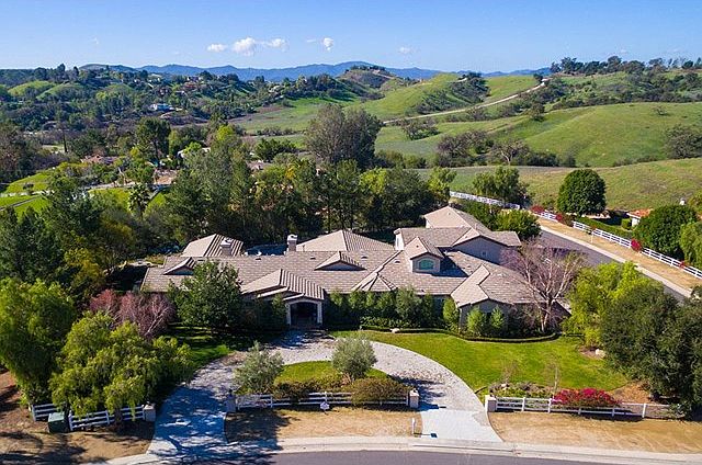 5900 Annie Oakley Rd, Hidden Hills, CA 91302 | Zillow