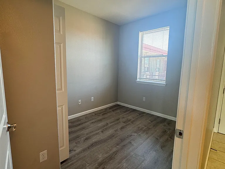 3851 Sebastopol Rd #305 — Photo 5
