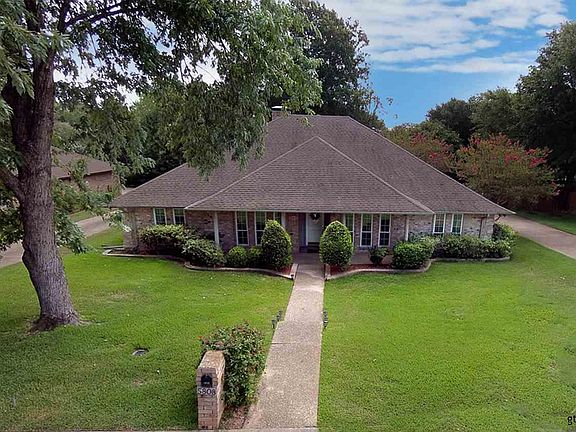 3rd image of 5808 Sheffield Dr