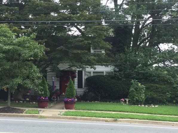 3306 Jones Bridge Rd, Chevy Chase, MD 20815