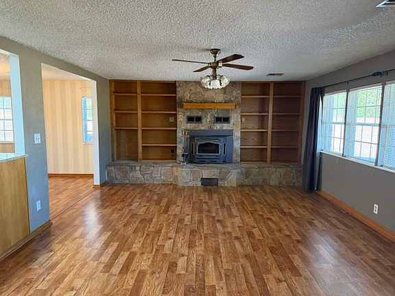 5th image of 5410 N Porter Ave