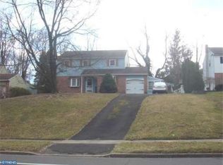 496 W Bristol Rd, Southampton, PA 18966
