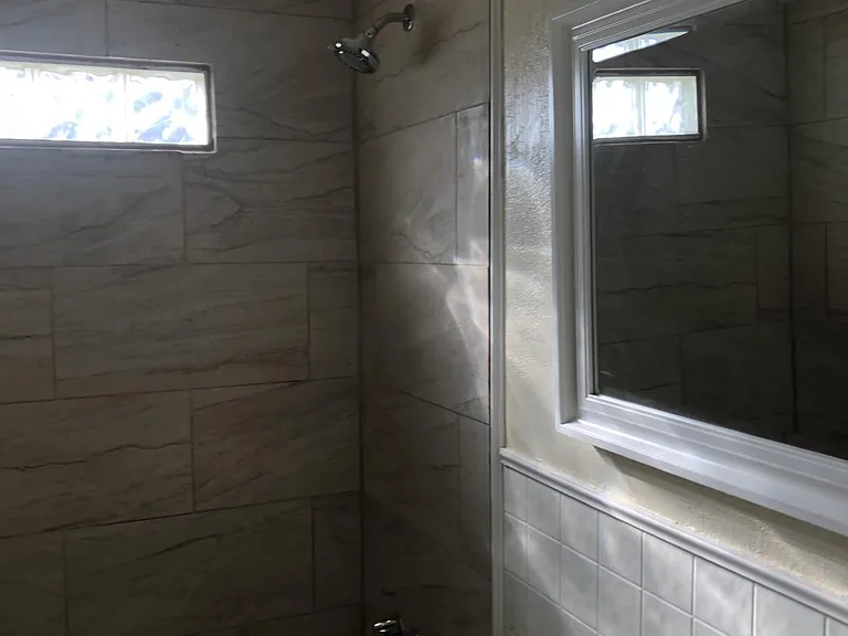 7112 Dogwood Park Dr — Photo 3