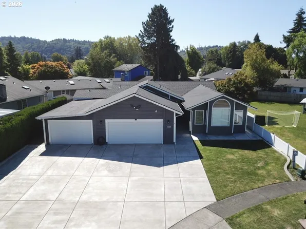 2419 Hickory Ave, Longview, WA 98632