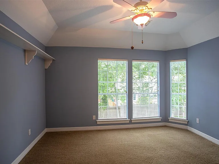 95 Rush Haven Dr — Photo 23