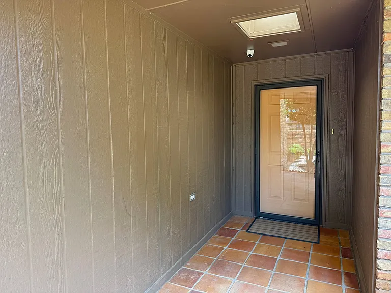 2814 Mill Valley Dr — Photo 3