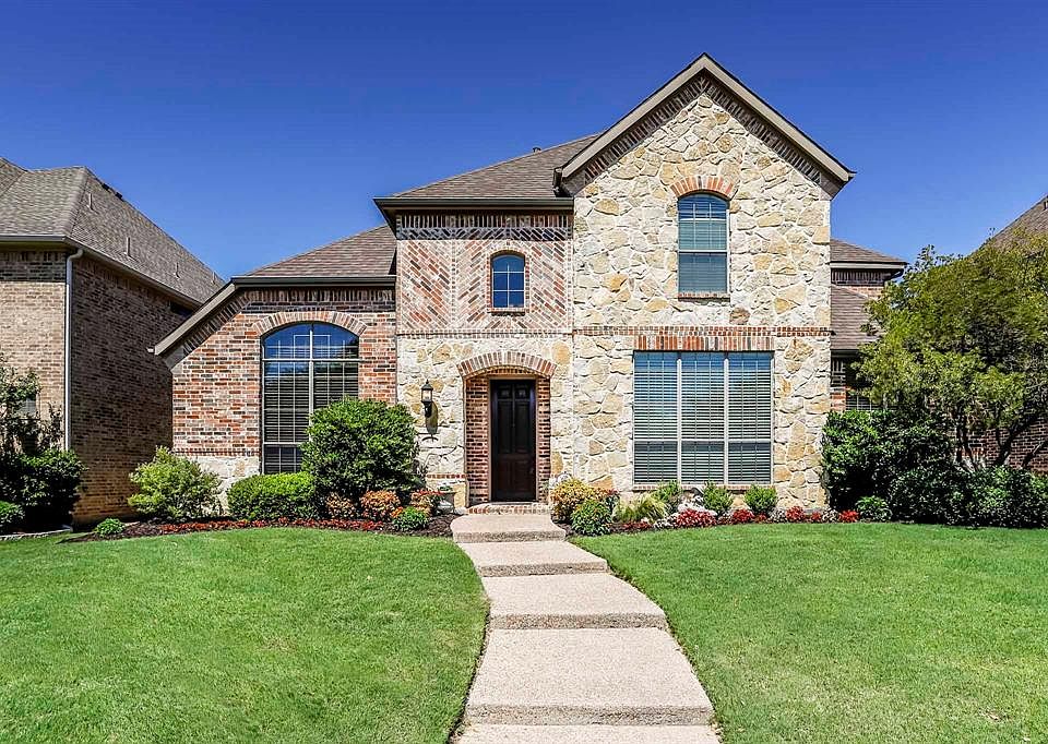 1st image of 412 Black Castle Dr