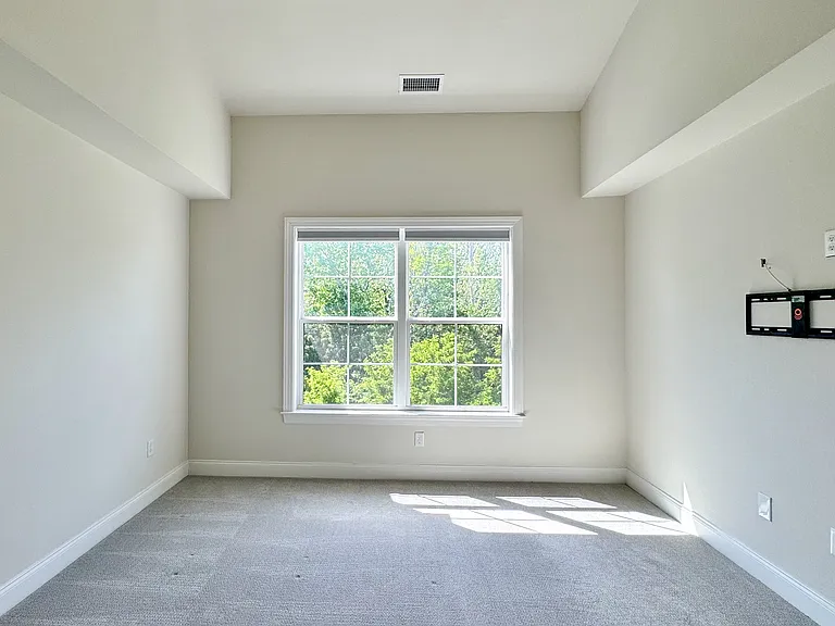 25 Brentwood Cir #25 — Photo 19