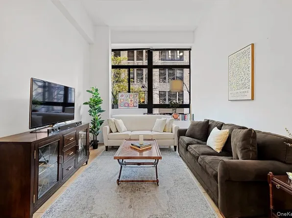 310 E 46th Street #3T, New York (Manhattan), NY 10017