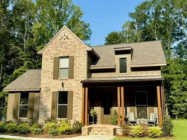 62 Firefly Ln, Starkville, MS 39759