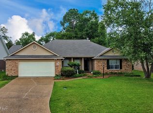 19 Parkview Rd, Clinton, MS 39056