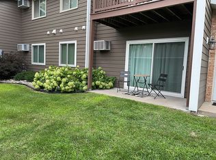 4480 Cinnamon Ridge Trl #A, Eagan, MN 55122