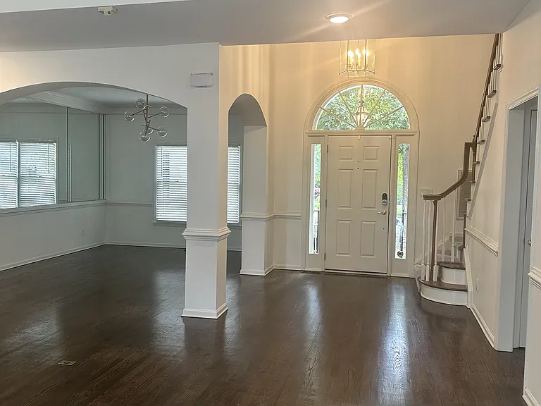 3315 Parting Brook Ct — Photo 7