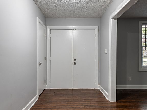 5th image of 2960 Tripp Ln