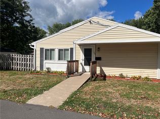 149 Norwich Dr, Rochester, NY 14624