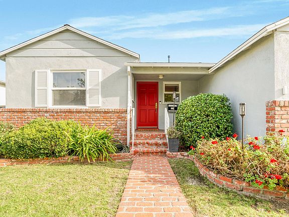 2nd image of 2744 Ceilhunt Ave