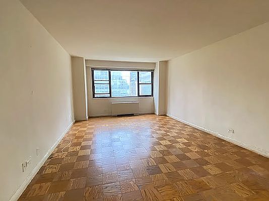 3rd image of 300 W 55th St APT 7L