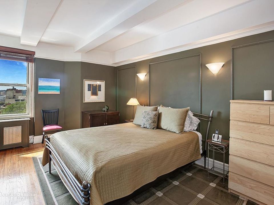 1st image of 363 W 20th St #14D