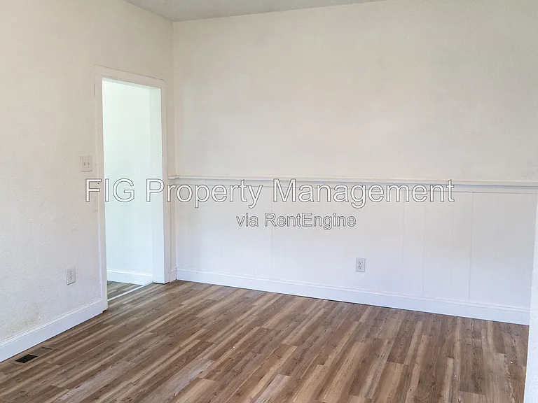 1013 Glider Ave — Photo 2