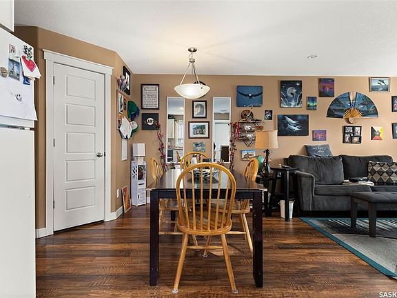4th image of 1358 Arthur STREET