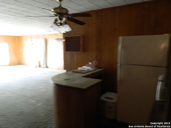 4th image of 1706 Clark Ave
