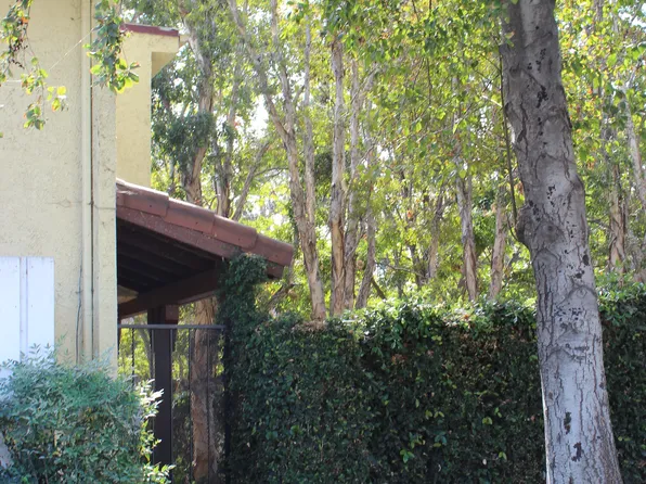 11120 Moorpark St APT 3, North Hollywood, CA 91602