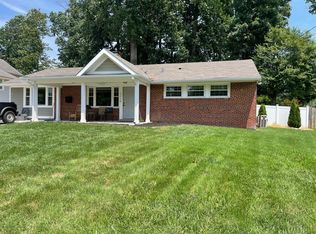 7710 Jervis St, Springfield, VA 22151