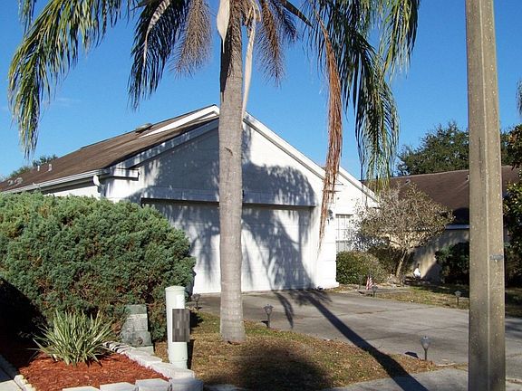 3rd image of 1755 Biarritz Cir