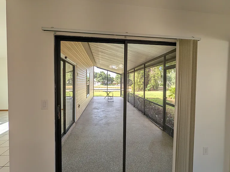 517 Bearded Oaks Cir — Photo 37