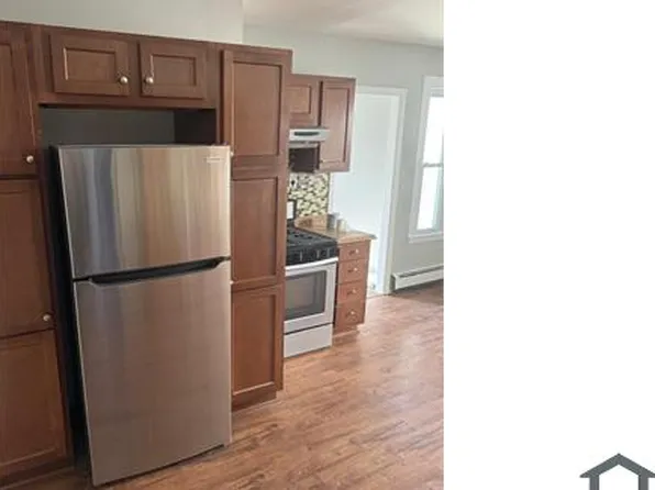 422 Lafayette St #1R, Bridgeport, CT 06604